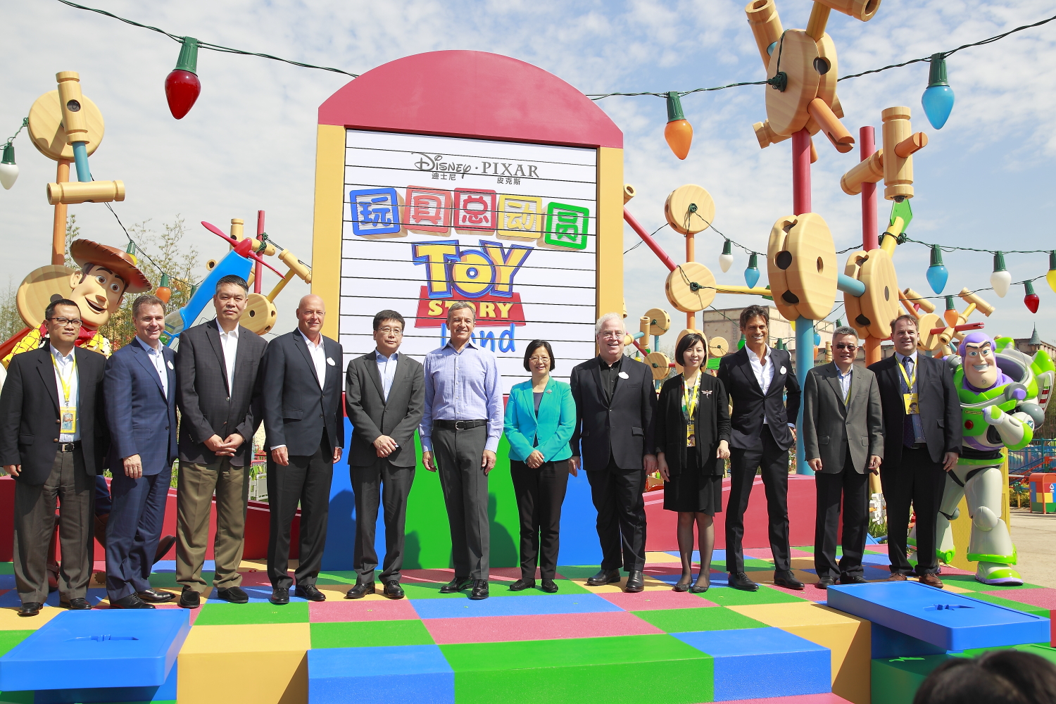 上海迪士尼乐园玩具总动园盛大开幕
